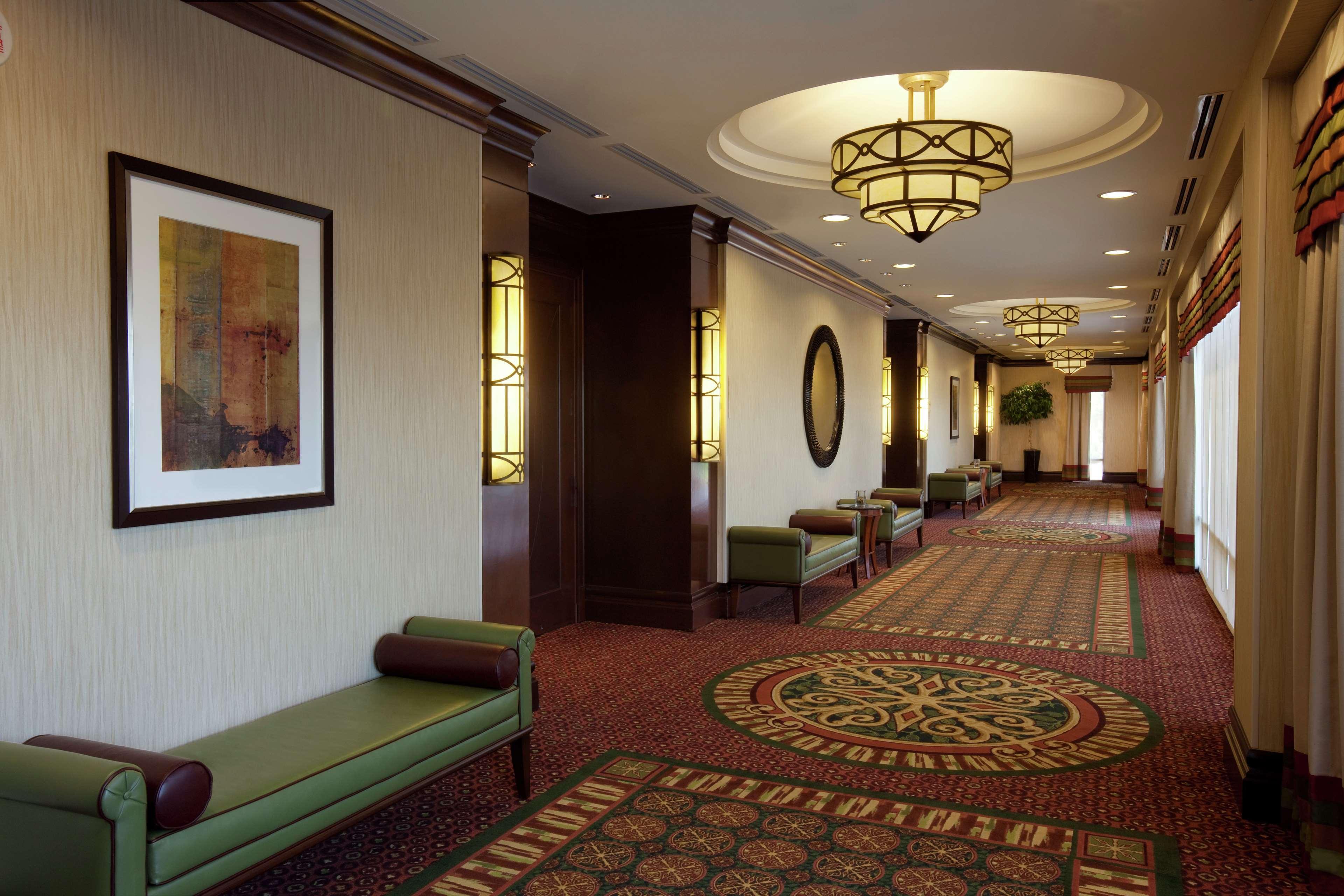 מיסיסאוגה Hilton Garden Inn Toronto Airport מראה פנימי תמונה