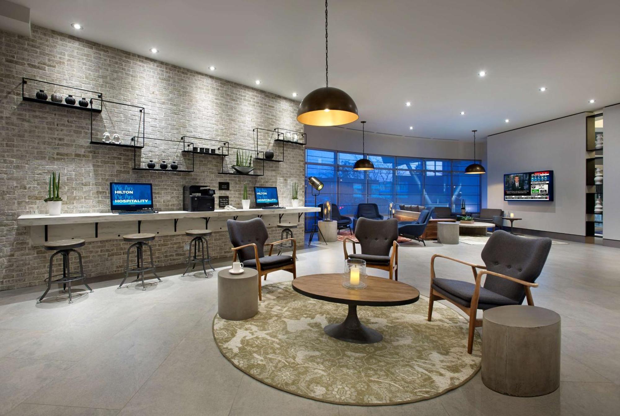 מיסיסאוגה Hilton Garden Inn Toronto Airport מראה חיצוני תמונה