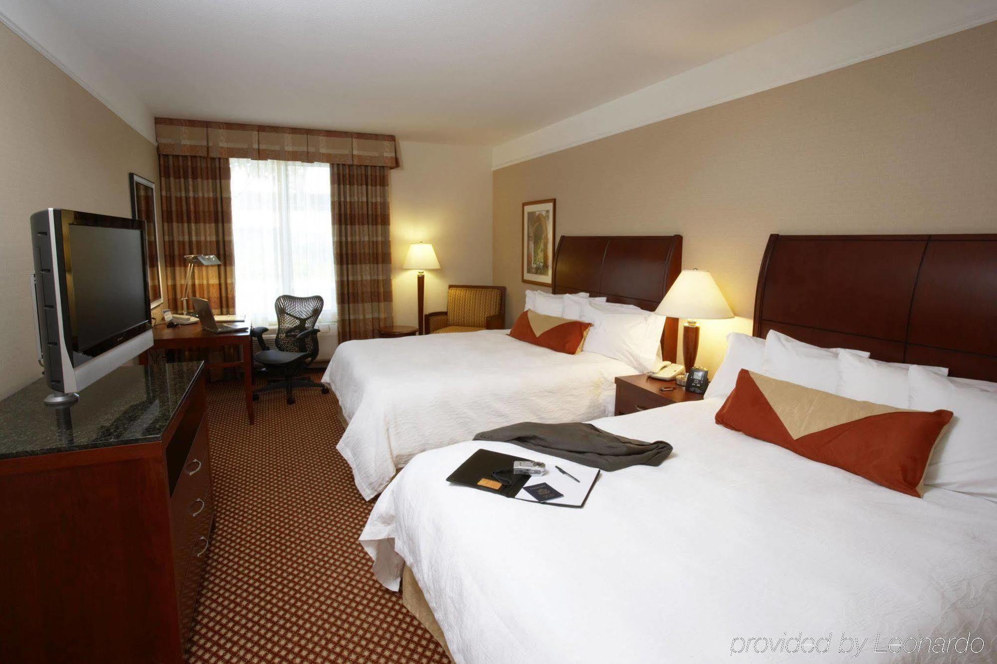 מיסיסאוגה Hilton Garden Inn Toronto Airport חדר תמונה